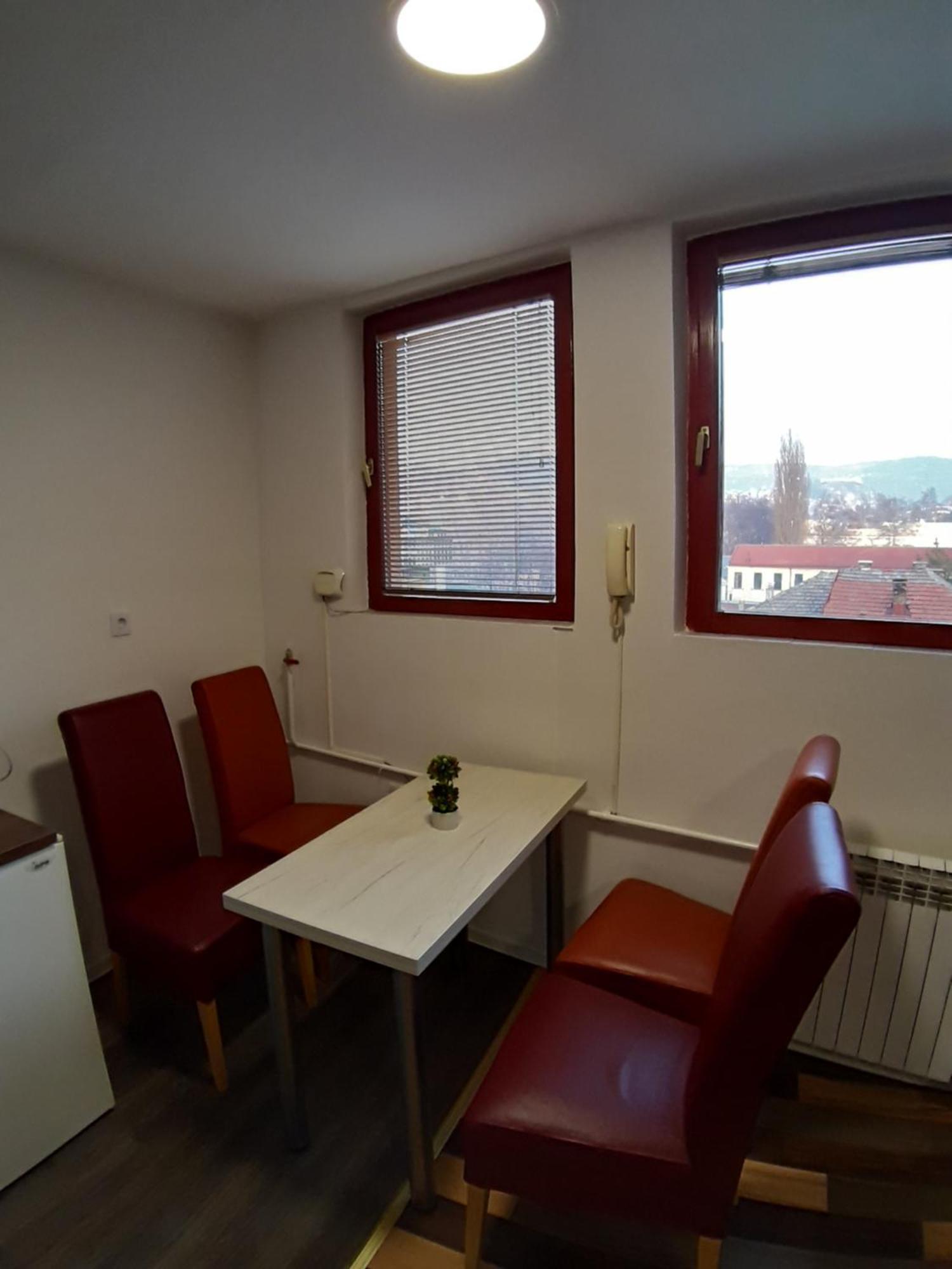 Cumurija Bridge Accommodation Sarajevo Rum bild
